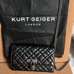 NWT BLACK - Kurt Geiger Wallet on Chain $105